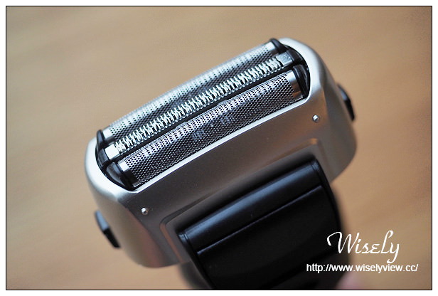 【開箱】家電。國際牌：Panasonic 超跑系電鬍刀 ES-RT34＠日本工藝技術不傷肌膚