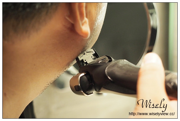 【開箱】家電。國際牌：Panasonic 超跑系電鬍刀 ES-RT34＠日本工藝技術不傷肌膚