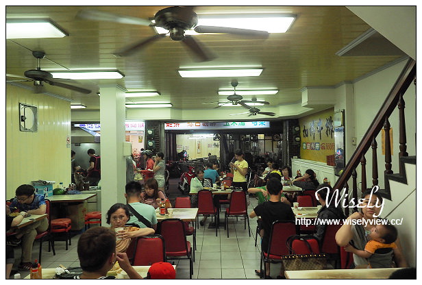 羅東夜市 加州牛排︱雙味豬排與超份量鐵板麵︱宜蘭在地老店