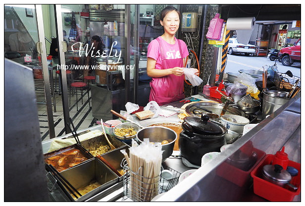 【食記】宜蘭縣。宜蘭市：奧松刈包、肉捲(張政憲燉肉飯)＠原文昌路老店美食
