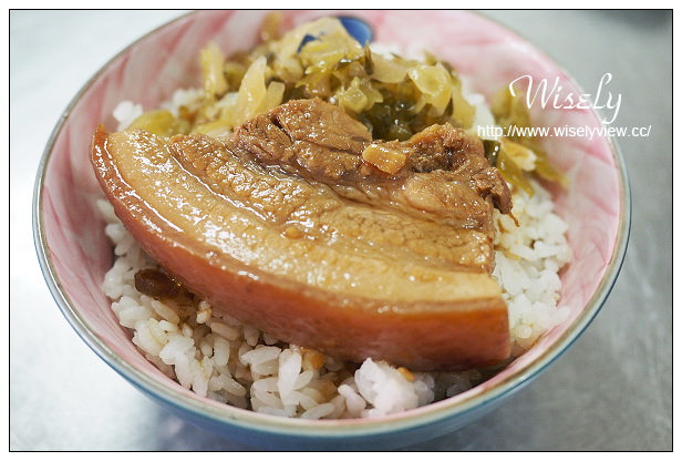 【食記】宜蘭縣。宜蘭市：奧松刈包、肉捲(張政憲燉肉飯)＠原文昌路老店美食