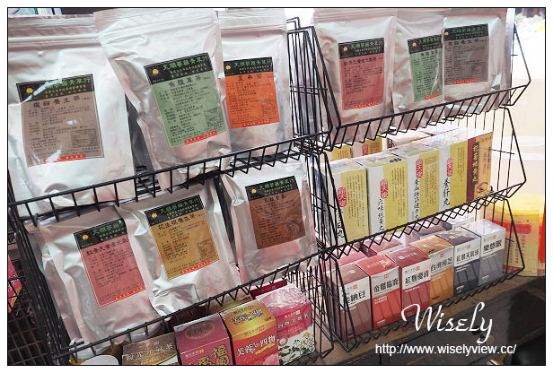 【食記】台北市。萬華區：天順蔘藥青草行＠祖傳青草茶、苦茶&枸杞菊花露～消暑降火