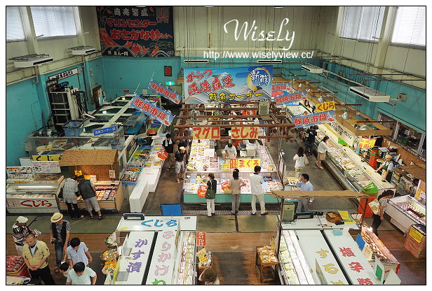 【旅行】日本。佐賀縣：唐津市景點＠唐津漁市(おさかな村)，在地名產生鮮平價美食