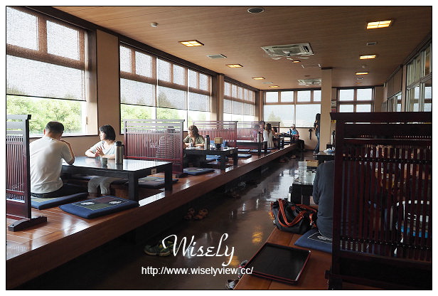 【旅行】日本。佐賀縣：唐津市景點＠唐津漁市(おさかな村)，在地名產生鮮平價美食