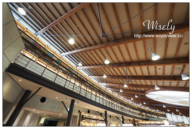 【旅行】日本。佐賀縣：武雄市景點＠武雄市圖書館～與蔦屋書店合作，人文藝術閱讀空間