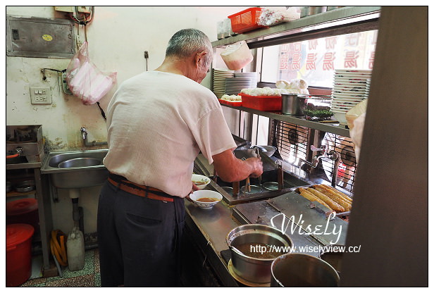 綵宸小吃︱麻醬麵、蛤仔湯︱頭城在地老店火車站前