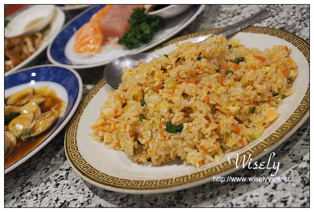 【食記】宜蘭縣。頭城鎮：中園一品客棧＠平價在地大份量家常菜熱炒，鄰近頭城大橋