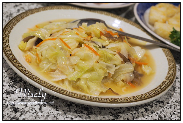 【食記】宜蘭縣。頭城鎮：中園一品客棧＠平價在地大份量家常菜熱炒，鄰近頭城大橋