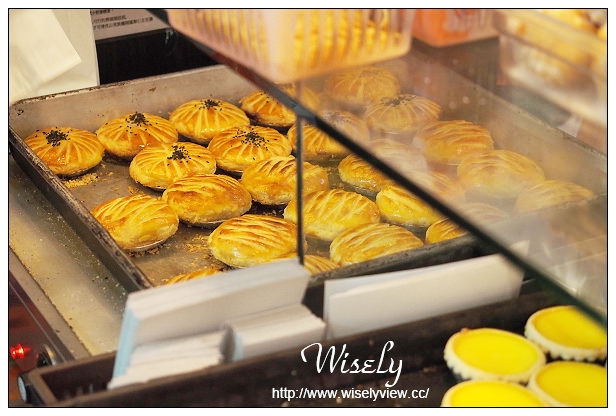 【旅行】香港。中環：泰昌餅家(蛋塔)＠香港必吃美食，鄰近閣麟街附近