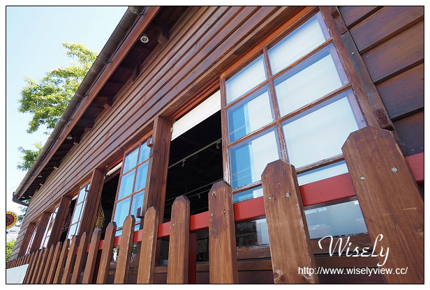 【遊記】花蓮縣。花蓮市：花蓮鐵道文化園區(二館)＠東線鐵道遺址，露天咖啡與假日演唱