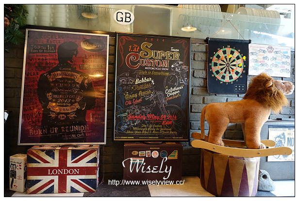 【食記】台北市。中山區：Ton Up Café＠60’s年代英式重型機車復古主題餐廳