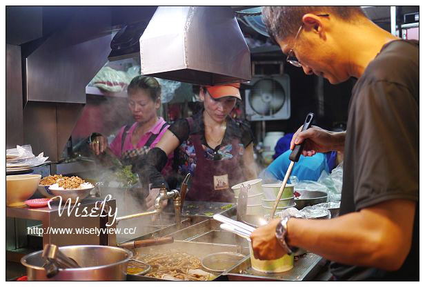 宜蘭 羅東夜市︱奉茶小岸霜淇淋︱阿灶伯當歸羊肉湯.炒羊肉麵