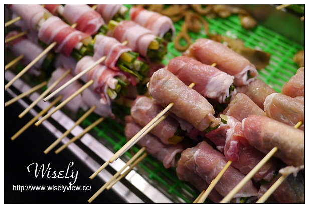 宜蘭 羅東夜市︱華記龍鳳腿、玉本鋪三星蔥餅、阿雪果汁吧、烤肉風味