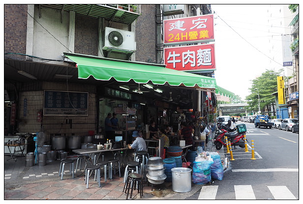 台北萬華 富宏牛肉麵︱西門町原建宏牛肉麵正宗經營，24小時不打烊