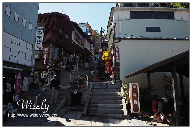 【旅行】2014日本。群馬縣(涉川市)：伊香保町-石段街＠羅馬浴場場景，400年歷史溫泉老街
