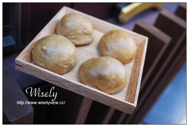 【旅行】2014日本。群馬縣(涉川市)：伊香保町-石段街＠羅馬浴場場景，400年歷史溫泉老街