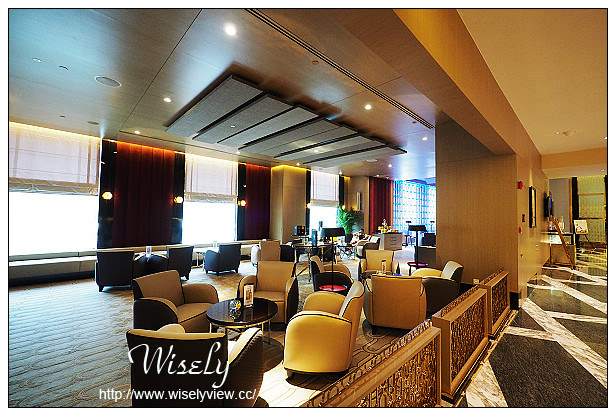 【旅行】2014新加坡。聖淘沙名勝世界：環球影城＠邁克爾酒店、馬來西亞美食街、特麗愛3D美術館、搖滾之星餐廳