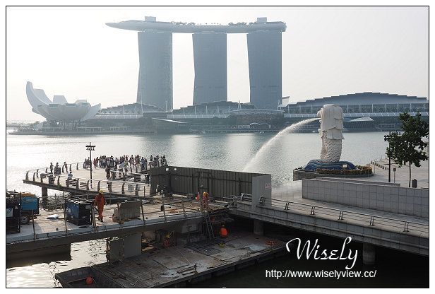 【旅行】2014新加坡。自由行景點隨拍：克拉碼頭、佛萊士雕像鐘樓、加文納橋、魚尾獅公園