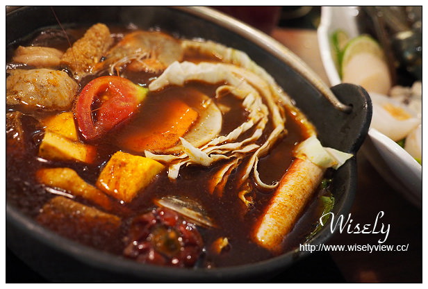 【食記】台北信義。捷運市政府站：秋豆溢日式鍋物專門店(已遷址)＠料好平價環境優，松菸文創巨蛋旁