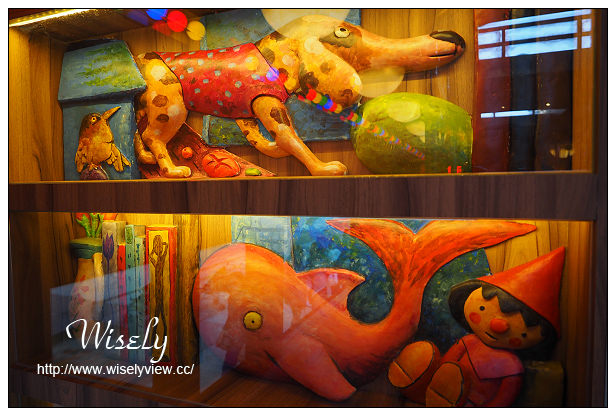 【遊記】台北市。信義區：幾米公車(月亮忘記了)＠通往「遺忘、記住」，信義路五段100號