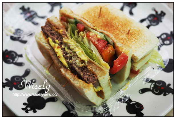 【食記】台北市。文山區：三明煮囈(炭烤三明治)、元味海苔屋(海苔飯捲)＠中國科大附近，捷運萬芳醫院站美食