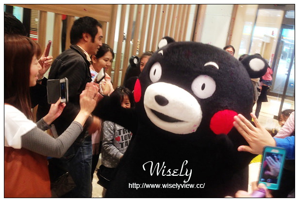 【旅行】2014日本。熊本市：Kumamon Square、Tokyo Hands(鶴屋百貨)＠酷MA萌辦公室 & 紀念限定品採購分享