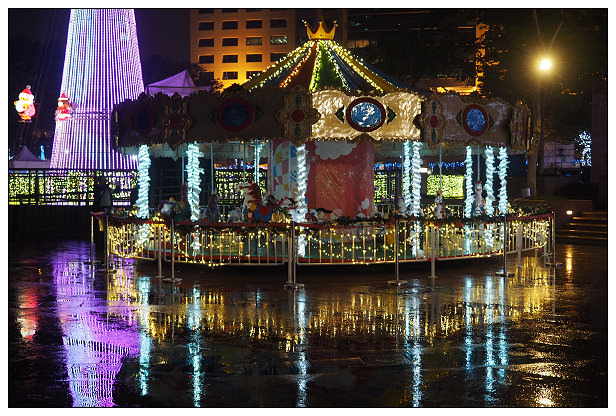 【遊記】新北市。板橋區：2014新北市歡樂耶誕城(11/15-2015/1/4)＠北歐風情&馬卡龍色彩主燈