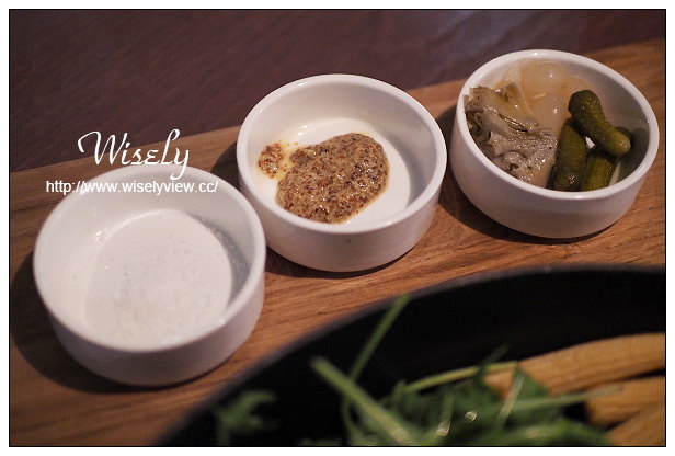 【食記】台北市。信義區:A COMMUNITY Restaurant & Bar歐義料理@內容不輸飯店等級的平價料理~捷運國父紀念館站美食 【食記】台北市。信義區:A COMMUNITY Restaurant & Bar歐義料理@內容不輸飯店等級的平價料理~捷運國父紀念館站美食