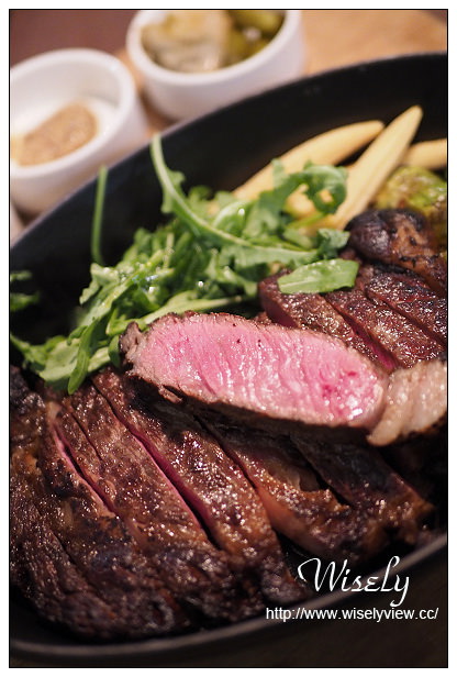 【食記】台北市。信義區:A COMMUNITY Restaurant & Bar歐義料理@內容不輸飯店等級的平價料理~捷運國父紀念館站美食 【食記】台北市。信義區:A COMMUNITY Restaurant & Bar歐義料理@內容不輸飯店等級的平價料理~捷運國父紀念館站美食