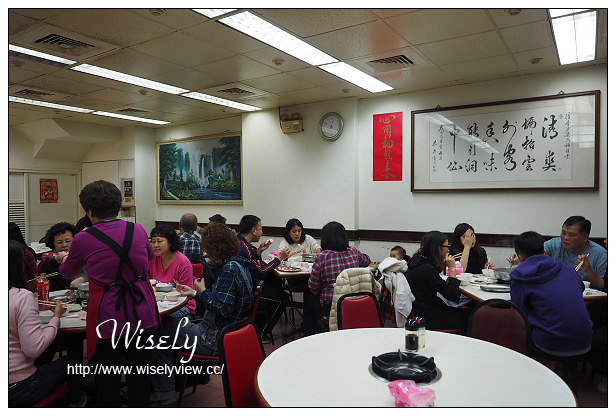 台北萬華。清香廣東汕頭沙茶火鍋︱西門町老字號美食，用餐環境也復古