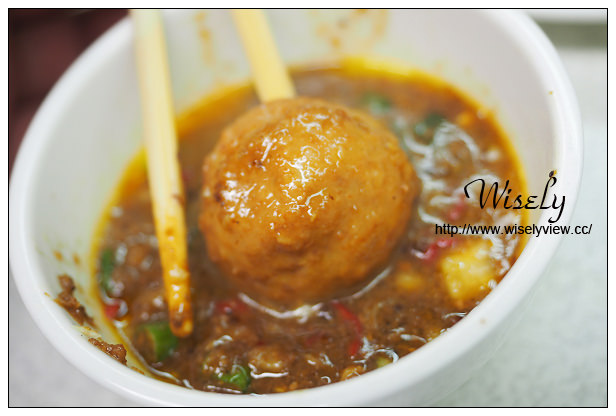 台北萬華。清香廣東汕頭沙茶火鍋︱西門町老字號美食，用餐環境也復古