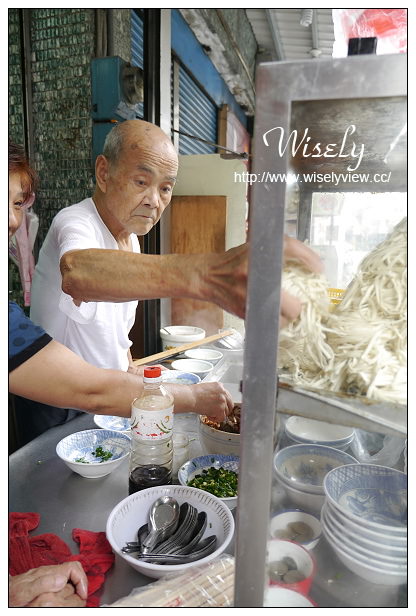【食記】宜蘭縣。羅東鎮：無名阿伯乾麵＠位於羅東夜市廟口附近的老攤小吃