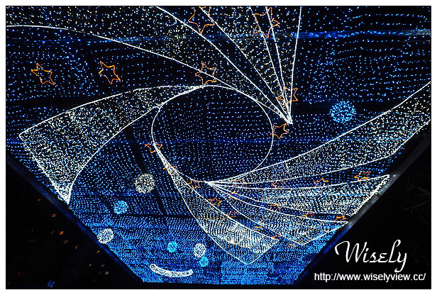 【遊記】台北市。中正區：2014公館聖誕季＠自來水博物館耶誕點燈＆星空燈光秀(12/6-12/31)