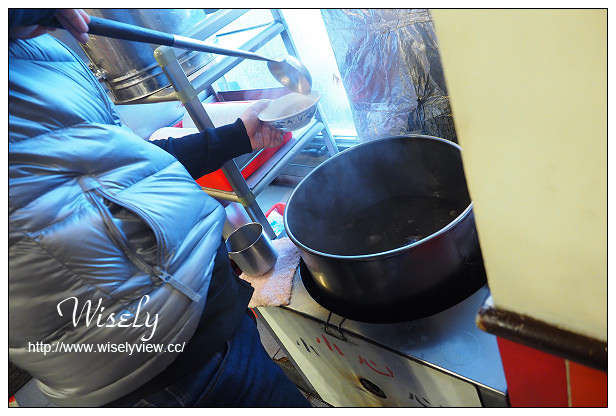 【食記】新北市。永和區：廣東正龍城烤鴨：三寶拼盤美味～捷運永安市場站美食