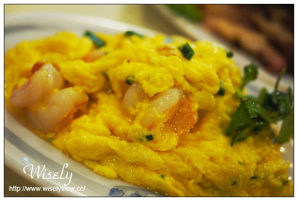 【食記】新北市。永和區：廣東正龍城烤鴨：三寶拼盤美味～捷運永安市場站美食