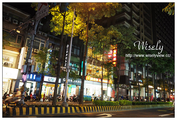 【食記】新北市。永和區：頑固麵攤大碗公麵＠隱藏在捷運頂溪站內的巷弄美食小吃