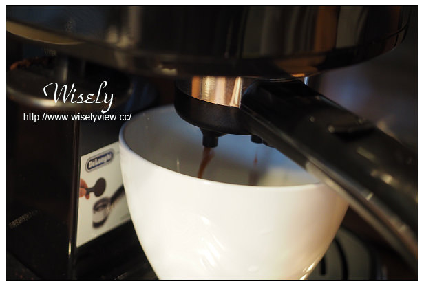 【開箱】迪朗奇半自動咖啡機：Delonghi Icona ECO310義式濃縮咖啡機＠造型復古，品味香濃