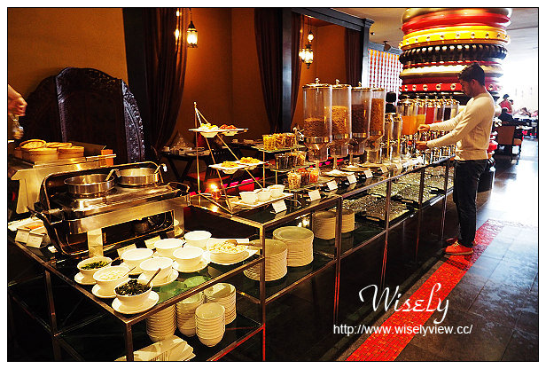 【旅行】泰國。曼谷蘇梅島(蘇美島)十日自由行＠Day05：AirAsia境內飛機，從曼谷至蘇美島相關，Baan Hin Sai Resort & Spa、渣汶大街～當地血拼玩樂必去