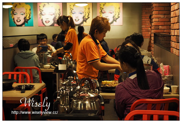 【食記】台北市。中正區：石頭公石頭火鍋：平價單點美式裝潢風格，馬辣副牌火鍋店