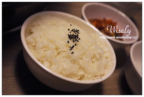 【食記】台北市。中正區：石頭公石頭火鍋：平價單點美式裝潢風格，馬辣副牌火鍋店