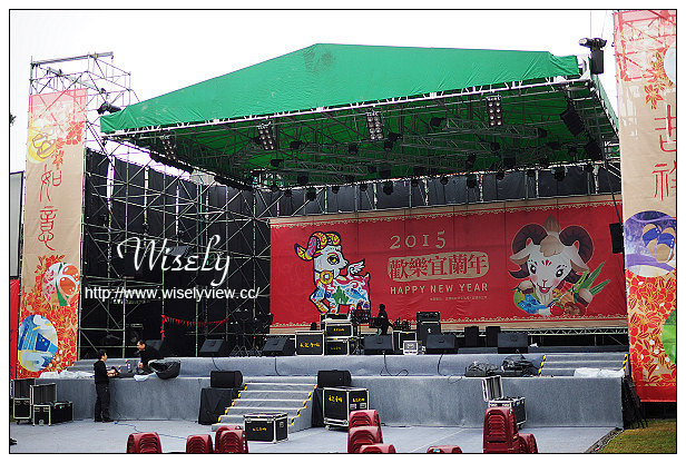 【遊記】宜蘭市。在地人老街美食景點一日遊：昭應宮(安太歲)、中山公園(歡樂宜蘭年)、大貓扁食店(餛飩排骨麵)、宜蘭伴手禮(三源臘味行、老增壽蜜餞)、東門夜市、幾米公園