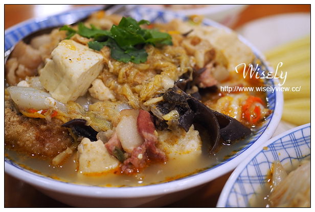 【食記】嘉義市。東區：林聰明沙鍋魚頭(總店)＠在地老字號特色人氣小吃，位於傳統巷弄裡