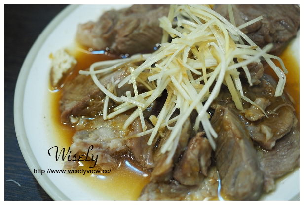 【食記】台北市。中山區：轉角小麵店＠實踐大學在地平價小吃，捷運大直站美食