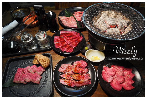 【旅行】日本九州。佐賀縣：武雄市兩天一夜遊行程＠武雄車站-壽喜燒佐賀牛便當、Central Hotel Takeo(武雄中央酒店)、武雄溫泉、佐が家(佐賀牛燒肉)、武雄神社&大楠樹、御船山樂園、武雄溫泉物產館