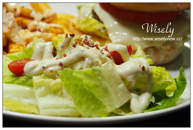 【歇業】台北市。大安區：Pregame Restaurant & Bar(紅杯子美式餐廳)＠鄰近仁愛國小巷弄，捷運國父紀念館站美食