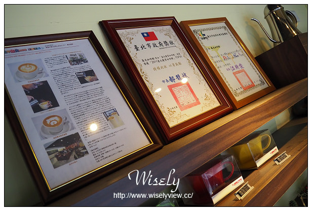 【食記】台北市。大安區:暮光咖啡(Twilight Cafe)仁愛總店@超值鬆餅午茶&好喝巧克力 【食記】台北市。大安區:暮光咖啡(Twilight Cafe)仁愛總店@超值鬆餅午茶&好喝巧克力