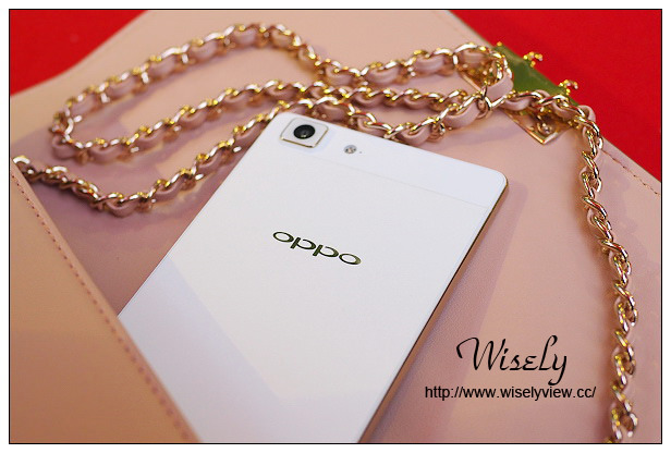 【開箱】OPPO Gilded R5。高質感智慧型手機:金色情人節限定款@薄如蟬翼、金屬材質,具備冰巢散熱技術與快捷閃充技術 【開箱】OPPO Gilded R5。高質感智慧型手機:金色情人節限定款@薄如蟬翼、金屬材質,具備冰巢散熱技術與快捷閃充技術