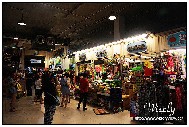 【旅行】泰國。順怡旅遊五日行-Day04: Amazing Art-4D影城、芭達雅海灘隨拍、A-One BBQ自助海鮮餐、J-PARK日本村、金頂蓮花酒店(lebua Hotels and Resorts)、光海鮮泰式魚翅、河岸碼頭夜市(ASIATIQUE) 【旅行】泰國。順怡旅遊五日行-Day04: Amazing Art-4D影城、芭達雅海灘隨拍、A-One BBQ自助海鮮餐、J-PARK日本村、金頂蓮花酒店(lebua Hotels and Resorts)、光海鮮泰式魚翅、河岸碼頭夜市(ASIATIQUE)