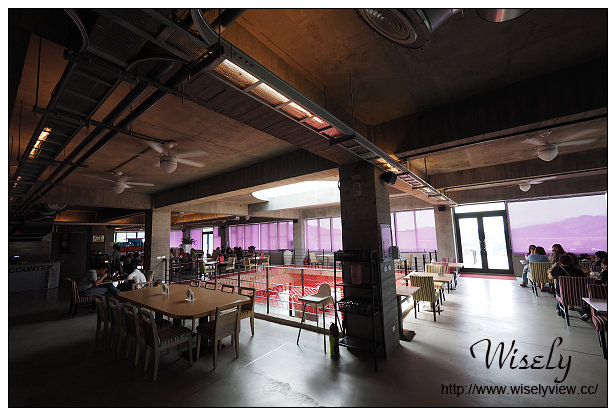 【遊記】新北市。平溪線自由行：深坑老街(豆腐娘)，石碇姑娘廟/五路財神廟、LOFT17森活休閒園區，十分瀑布公園/十分老街/十分車站＠交通資訊分享