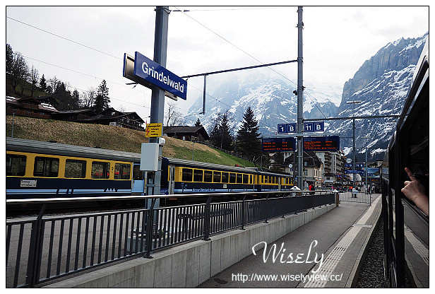 【旅行】歐洲。瑞士：因特拉肯(Interlaken)自由行_Day02＠少女峰鐵道遊、萬年冰宮、史芬克斯觀景台、瑞士蓮巧克力店、SnowpenAir(2015雪山音樂節)、市區河畔色溫隨拍